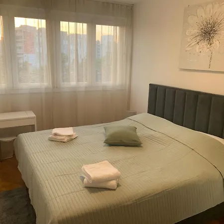 Apartament Frane *